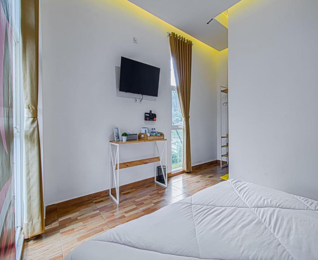 D'Journey Hotel Lembang Luaran gambar