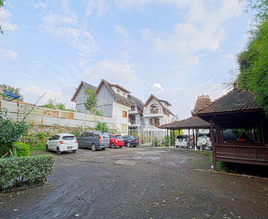 D'Journey Hotel Lembang Luaran gambar